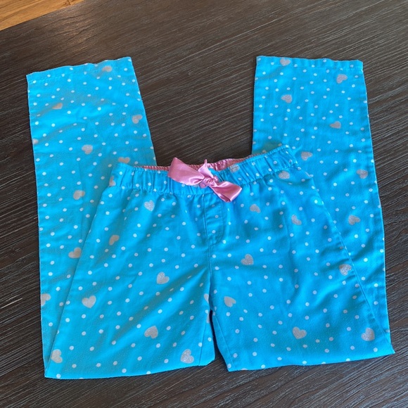 Old Navy young ladies pyjamas in size extra large youth 14. - Picture 3 of 9